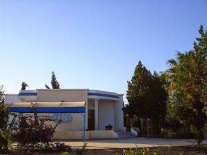 Maison Villa Sousse Chott-Meriem, jardin arboré, 400 m de la plage