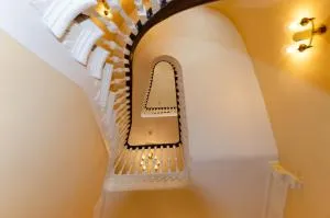 Opul Boutique at Admiral House - 珊顿