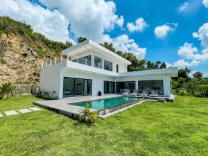 Villa Mimpi With Ocean View