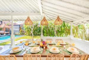 Villa London - Private 4 BDR Villa in Seminyak, Pool & Garden in prime Location