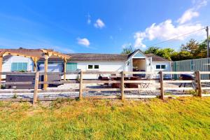 Georgeham Sweet Pea Cottage