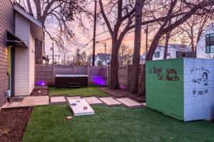 Insa Worthy Two-Home Retreat - Fire Pit, Hot Tub