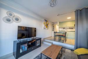 Paraiso maspalomas sunset by CALIMA HOMES