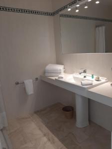 B&B / Chambres d'hotes Maison Coquereaumont : Suite Familiale