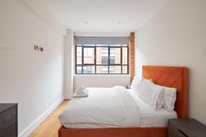 Luminous Living near Birmingham City