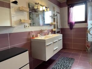 Maisons de vacances Maison Les Tilleuls : photos des chambres
