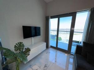 Mag 510: 2-Bedroom Elegance