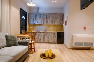 ASIMENJA’S STUDIOS