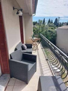 Maisons de vacances Maison 3 chambres avec jardin et piscine a deux pas d-Avignon : photos des chambres