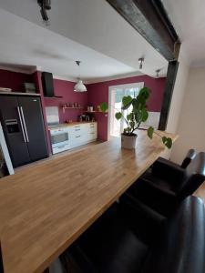 Maison 3 chambres avec jardin et piscine à deux pas dAvignon