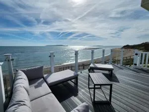 Pemberton Avon pitch 30 Creek Caravan Park dog friendly - Ringstead