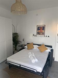 Xenia Apartments - Fashion Week Studio near Navigli