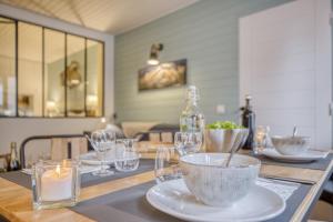 Dauphin vieille ville Annecy ancien couvent 1638