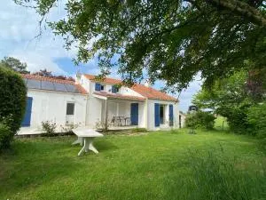 Maison familiale 4 chambres avec grand jardin, particulier - Saint-Viaud