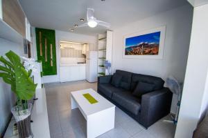 Don Miguel II 18-G Levante Beach