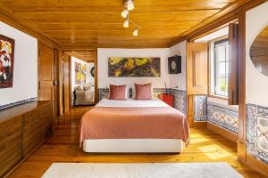 WHome Lisbon Gem Timeless Elegance and Modern Comfort