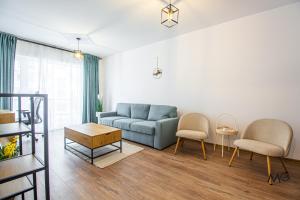 Mo Host Nest