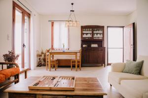 Joannas House