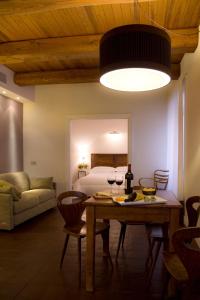 Two-Bedroom Apartment room in La Gensola In Trastevere