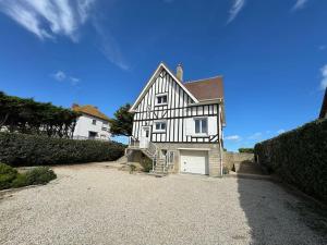 Villas Demeure renovee front de mer : photos des chambres