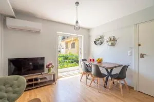 Tranquil Voula Getaway, A Calm Retreat in Voula - Voúla