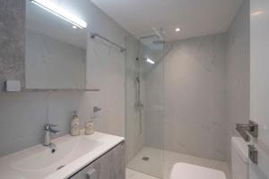 Tranquil Voula Getaway, A Calm Retreat in Voula