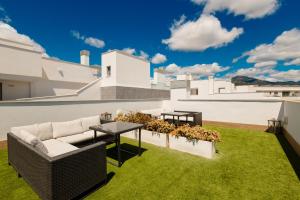 Contemporary 2 bedroom apartment in Nueva Andalucia