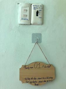Bee Hostel