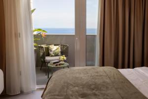 LADY L sea view studio