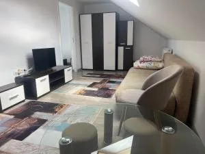 Casa din dâmb - Gherla