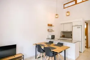 Ca lEudald 3 Apartamento en Besalú con terraza - Argelaguer