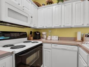 Caribbean Breeze by Newman-Dailey