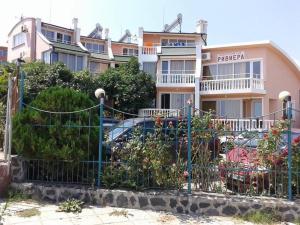 Riviera Beach Hotel