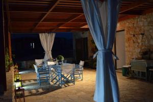 Villa Romanza beach villa Halki-Island Greece