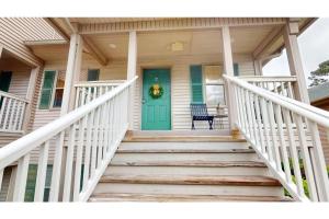 Golfers Dream 2 Bedroom at True Blue