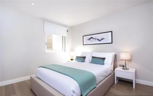 Large Apartment By Liverpool Street Station