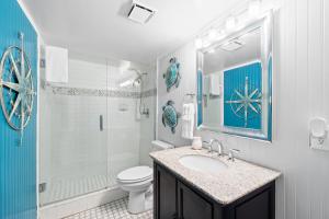 Continental #311 by Book That Condo