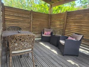 Appartements Appart Bleu Azur Piscine chauffee : photos des chambres