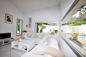Villas Villa Haut Standing avec Piscine, Vue sur Golf : photos des chambres
