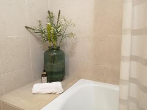 Palácio Gardens House by LovelyStay