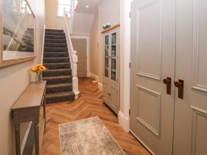 Netherdale Penthouse