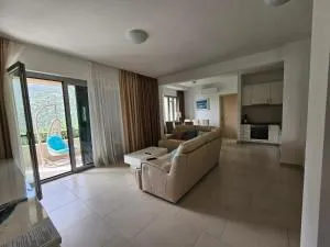 Lavender Bay В21 - Lipci