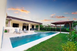 Villa Alegra De Vivir By Vacation Pura Vida