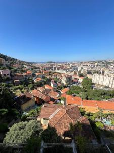 Appartements Charmant & Calme 3P climatise 2 chambres Vue panoramique Parking privatif en sous sol : photos des chambres