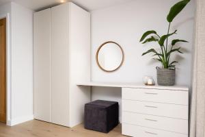 Luxury Waterfront 3 Bedroom3 Bathroom Townhouse