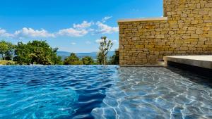 Villas Mas La Rose Sauvage - magnificent Luberon views : photos des chambres