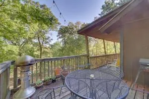 Secluded Vian Retreat Close to Tenkiller Lake - Vian