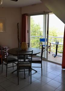 Apartment with Stunning Views of Le Havre de Carteret