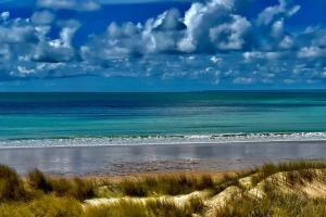 Appartements Cosy apartment with large terrace near the beach : photos des chambres