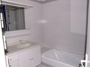 Appartement dans résidence, plage et centre ville à pied